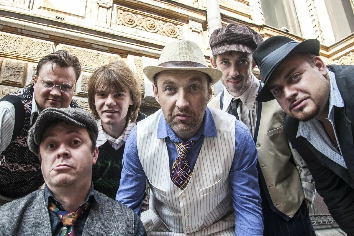 Ансамбль ля минор. Ля-минор группа. Слава шалыгин ля минор. Группа ля миноръ фото. Группа ля-минор слава шалыгин.