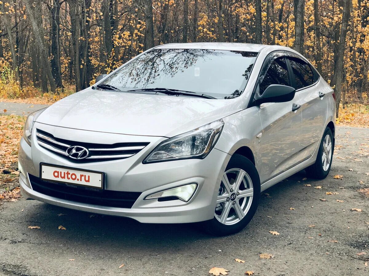 Solaris 2014. Hyundai Solaris 2014 года. Хендай Solaris 2014. Hyundai Solaris 2014 серебристый. Солярис 2014г купить