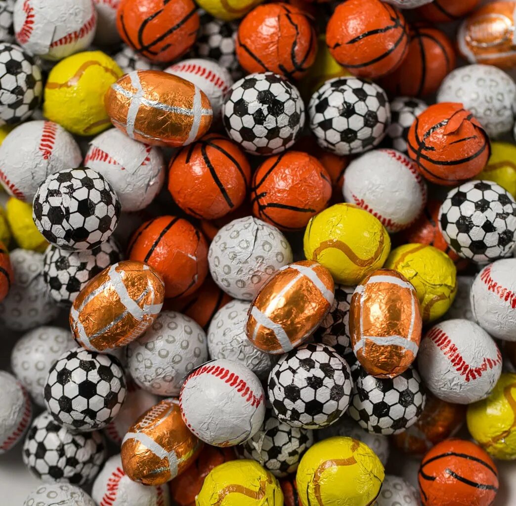 Sports items. Шоколадный мяч. Баллс. 100 Chocolates balls. Candy Ball Sports.