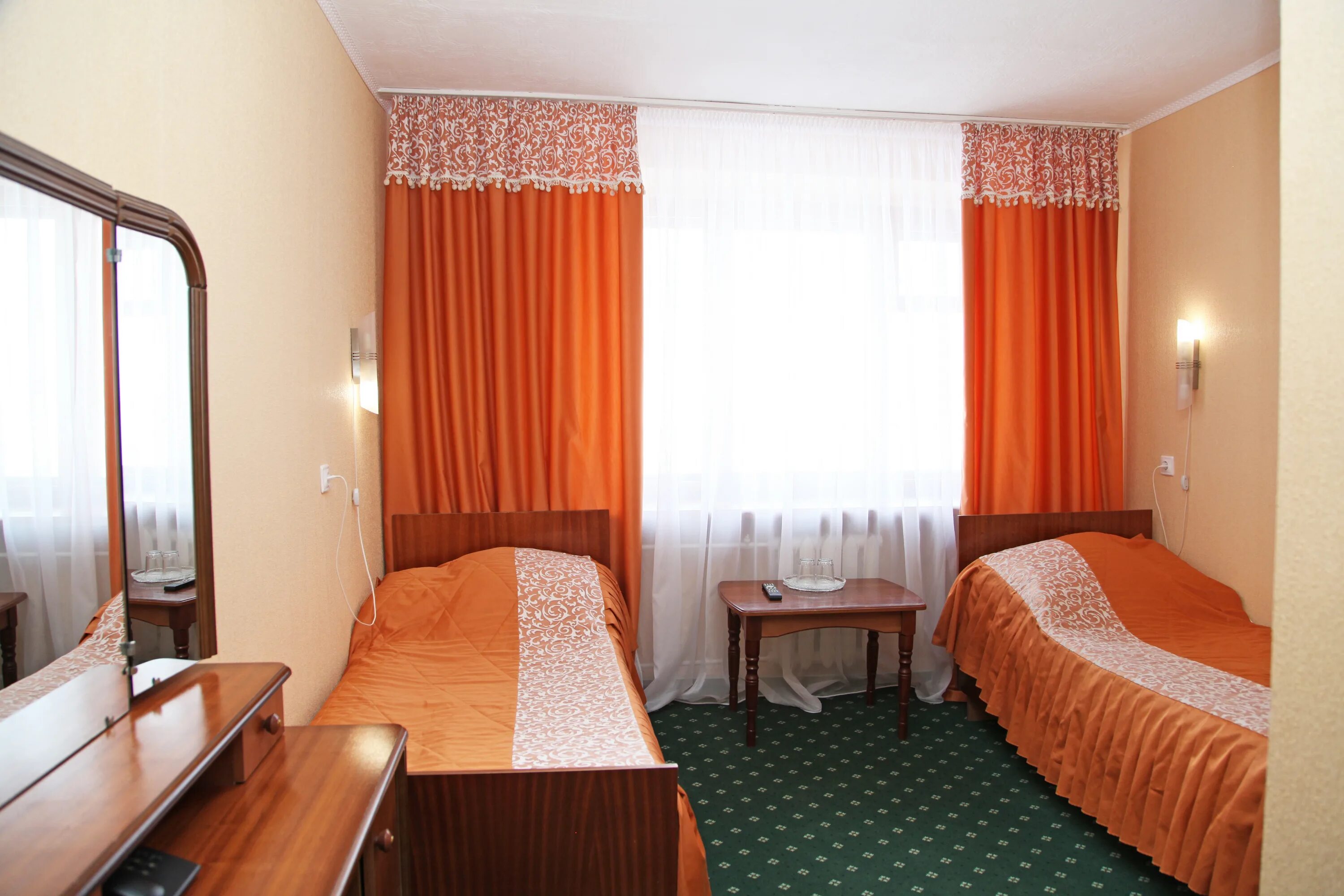 Гостиница сухона великий устюг. Гостиница на волге великий устюг. Кафе сухона великий устюг. Гостиница гледен великий устюг. Гостиница сухона великий устюг.