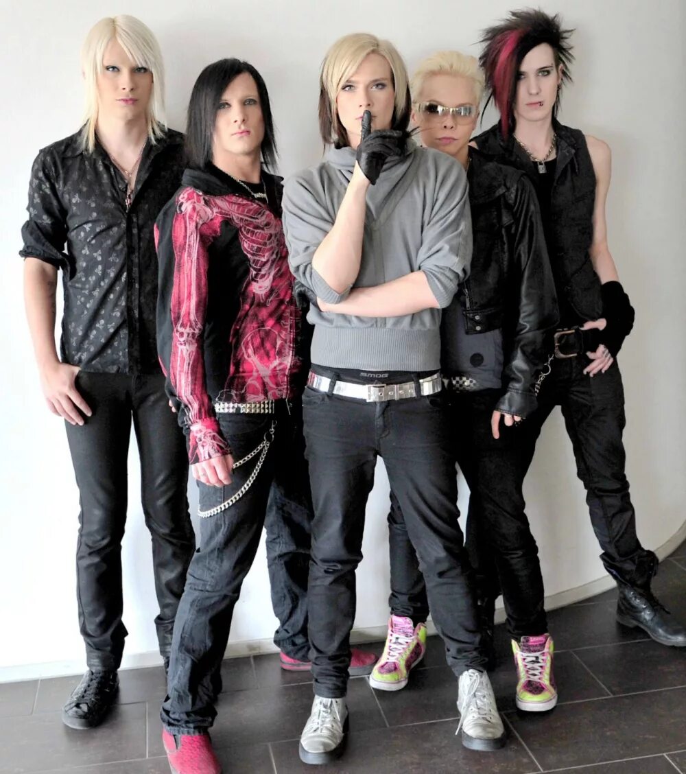 Tokio hotel 2009. Немецкая группа парней. Группа tokio hotel 2006. Cinema bizarre солист. Tokio hotel 2023.