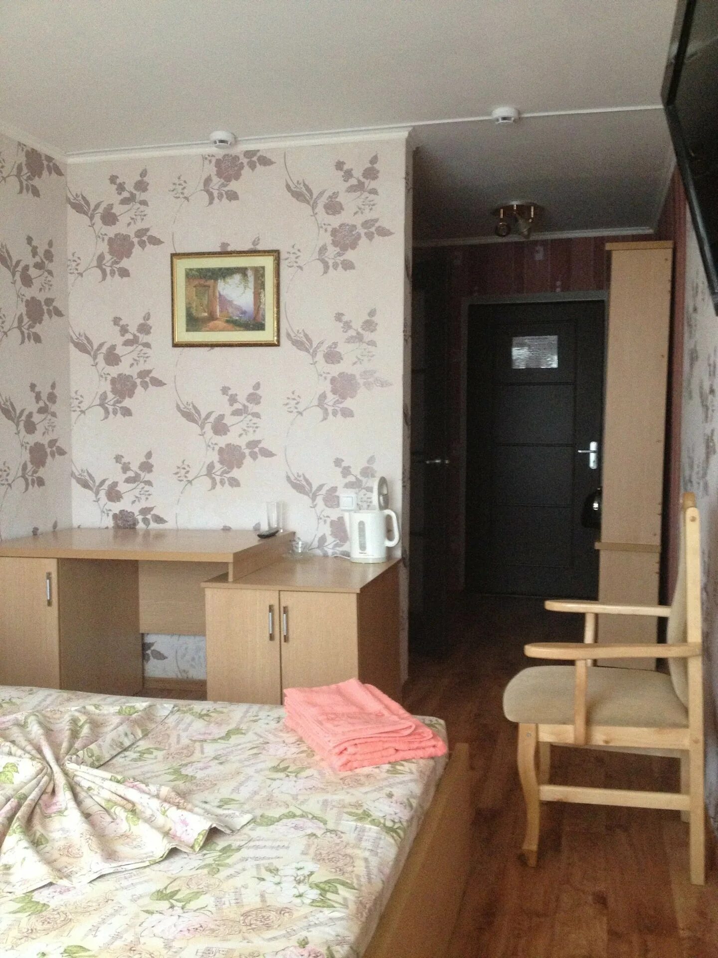 Гостиница в чистополе. Гостиница чистополя улица ленина 32. Гостиница чистополя улица ленина 32. Санаторий раздолье чистополь. Чистополь татарстан гостиницы.