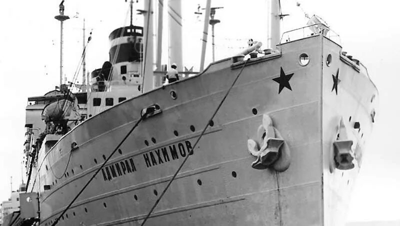 Трагедия адмирал нахимов. Крушение адмирала нахимова 1986. Теплоход адмирал нахимов. Пароход адмирал нахимов 1986. Теплоход адмирал нахимов.