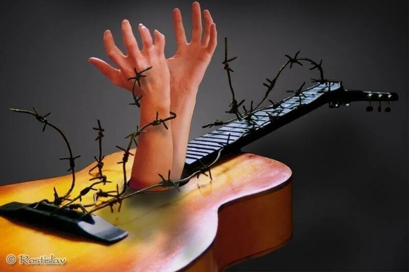 Струны на гитаре. Acoustic guitar bridge. На гитаре рвется тонкая струна. На гитаре рвется тонкая струна. На гитаре рвется тонкая струна.