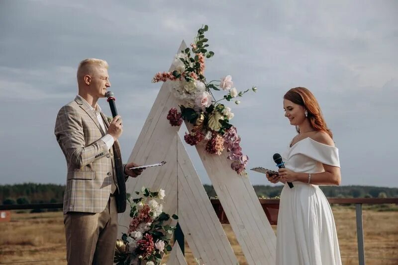 Турбаза дивный клаб воронеж. Базы отдыха воронеж с бассейном. Дивный клаб воронеж кожевенный кордон. База дивноречье воронеж. Дивный воронеж турбаза.