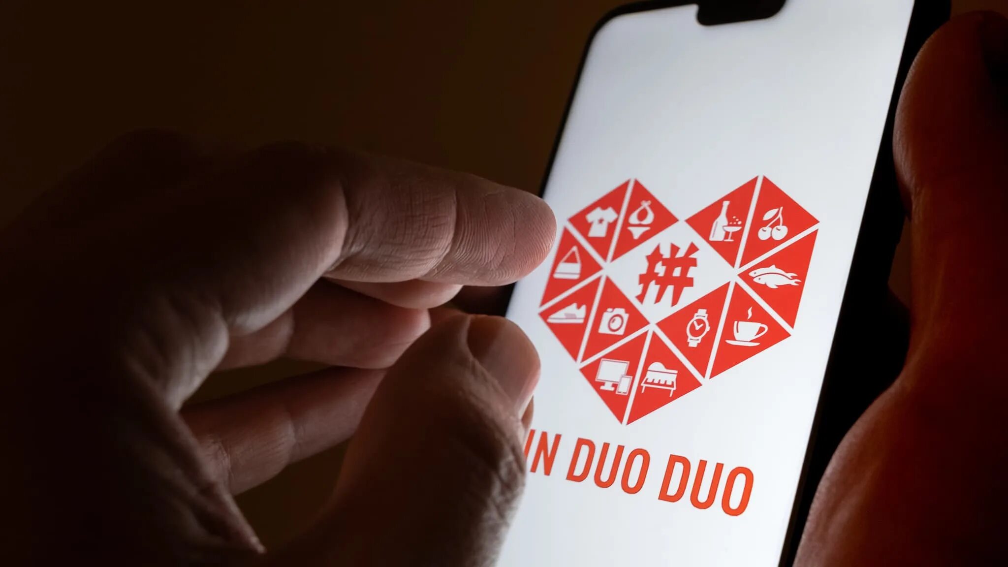 Pinduoduo логотип. Лого пин дуо дуо. Pinduoduo приложение. Пиндуодуо. Пиндуодуо.