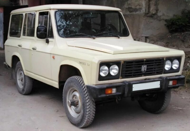 4 мт. Аро 244д румынский внедорожник. Aro 244d. Aro 243d. Румынский внедорожник "aro 10".