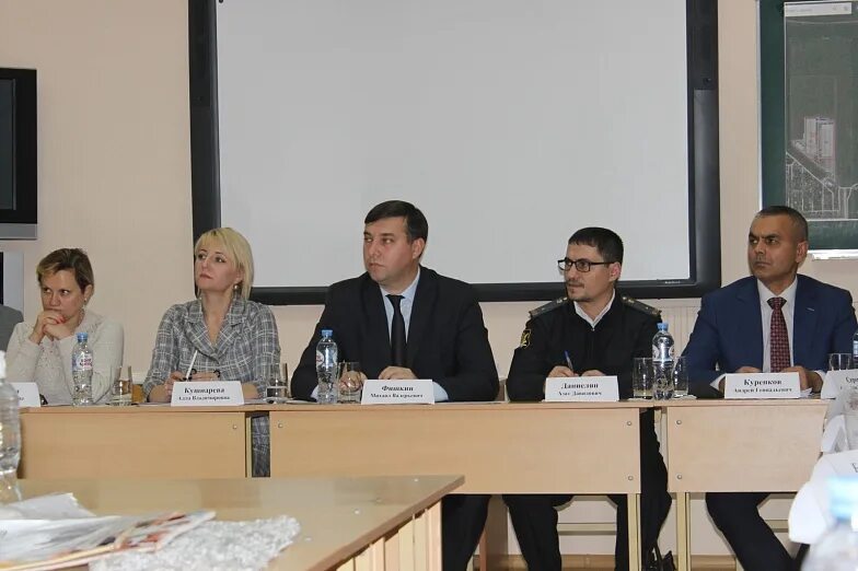 Вакансии в советском районе ростов. Вакансии в советском районе ростов. Вакансии в советском районе ростов. Вакансии в советском районе ростов. Лучшие работники жкх ростов на дону.