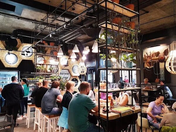 Лепим и варим санкт-петербург. Лепим и варим кострома. Тула пельменная. Советская 58 тула. Кафе лепим и варим тула.