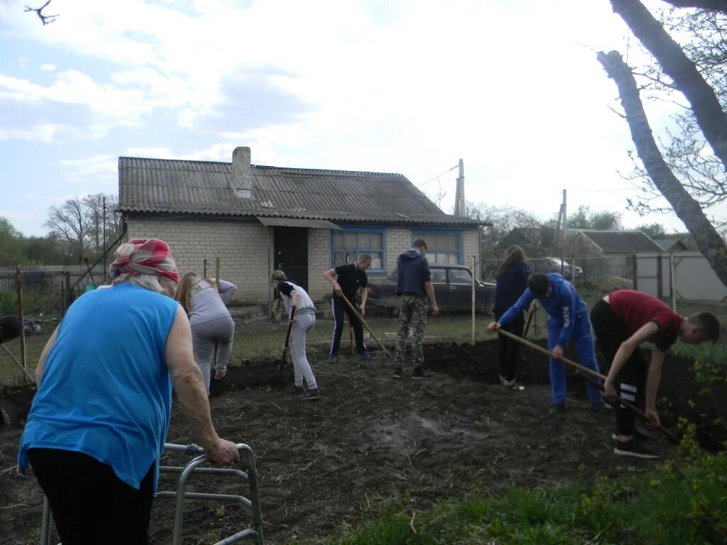 Погода село толстый. МБОУ СОШ С толстая Дубрава. Толстая Дубрава Становлянского района. Село толстая Дубрава Становлянского района Липецкой области. Толстая Дубрава храм.