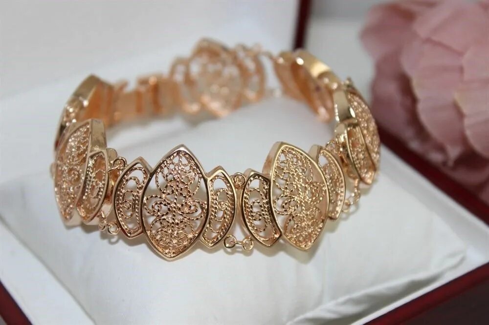 дубайское золото. что такое дубайское золото отзывы и состав. дубайское золото бижутерия отзывы покупателей. рынок золота в дубае. дубайское золото серьги "бирюзовый цветок" (б8).