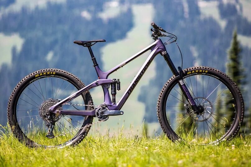 Transition 2025. Transition spire 2025. pinkbike. transition bikes. transition spire 2025 mullet.