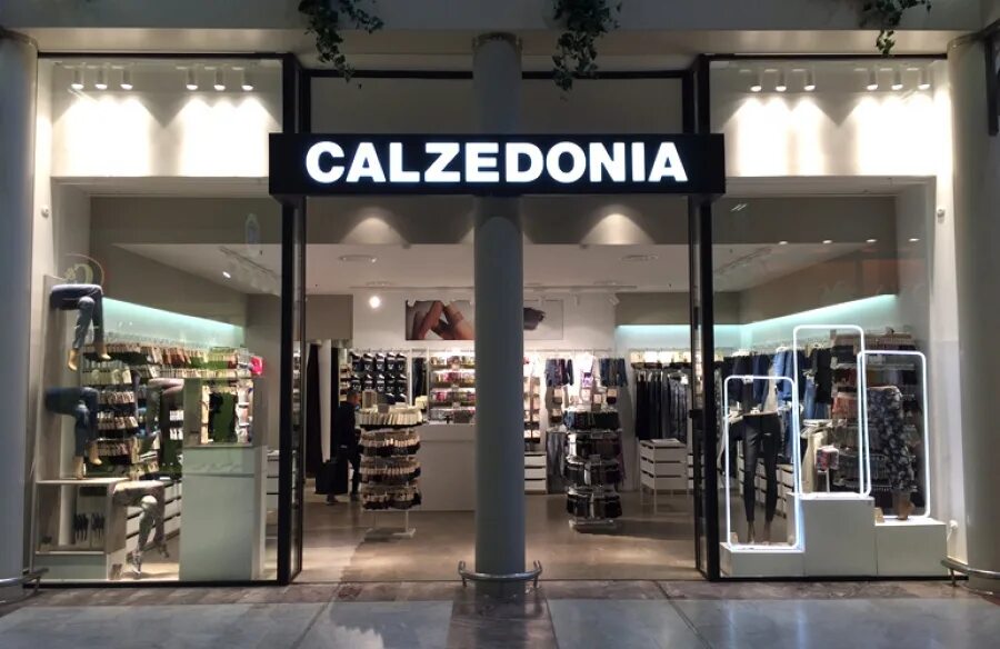 Calzedonia советская ул 2а микрорайон центральный фото Digital Signage для группы компаний Calzedonia, Tezenis, Intimissimi