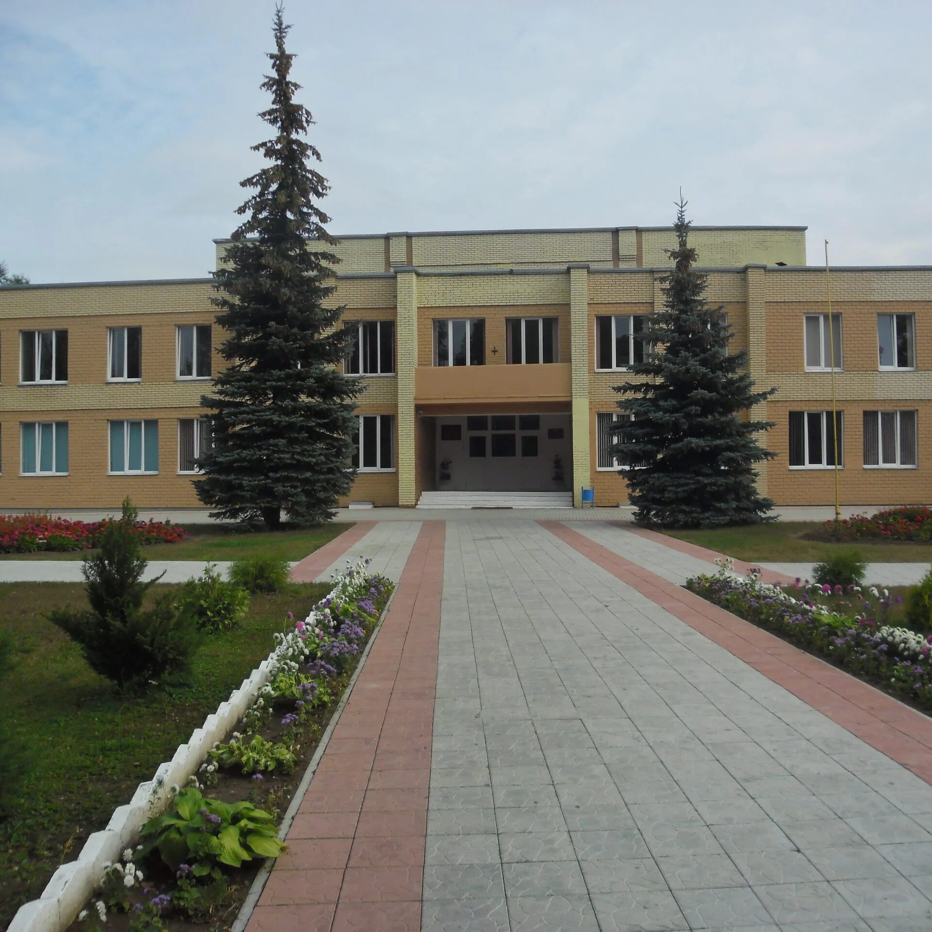 Свислочь Гродненский район. Агрогородок Свислочь. Город Свислочь Беларусь Гродненская область. Агрогородок Свислочь Гродненского района Беларусь. Гродненская область школы