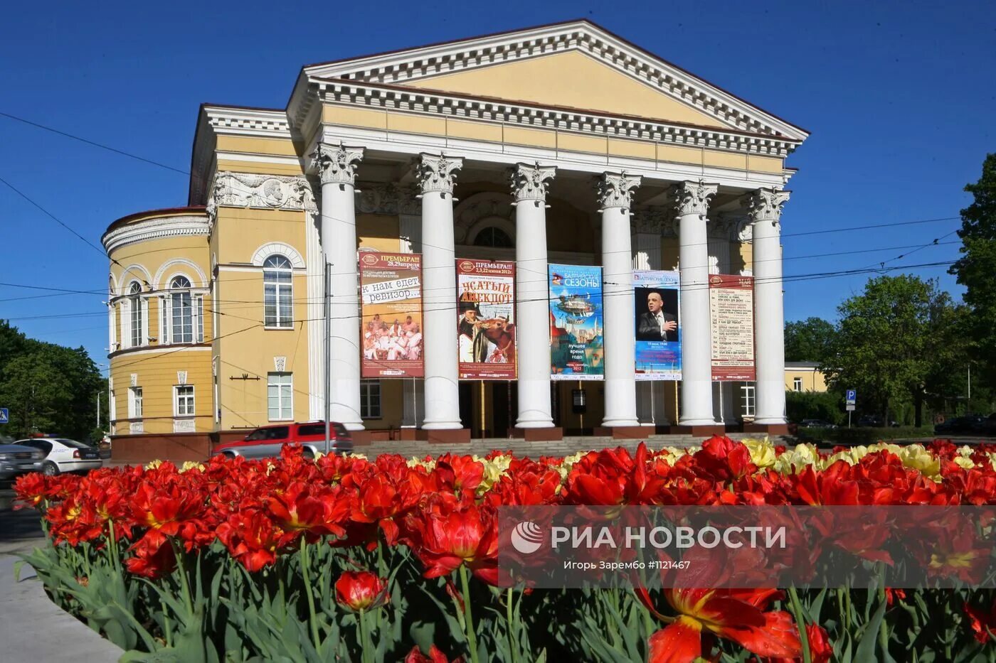 Драмтеатр калининград. Драмтеатр калининград зал. Драматический театр калининград. Драм театр калининграда внутри. Сайт калининградского драматический театр.