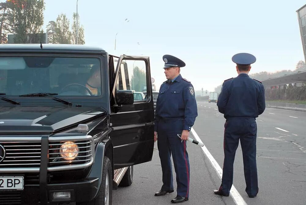 Водители геликов. ДПС на ГЕЛИКЕ. Полиция на ГЕЛИКЕ. Гелендваген ДПС.