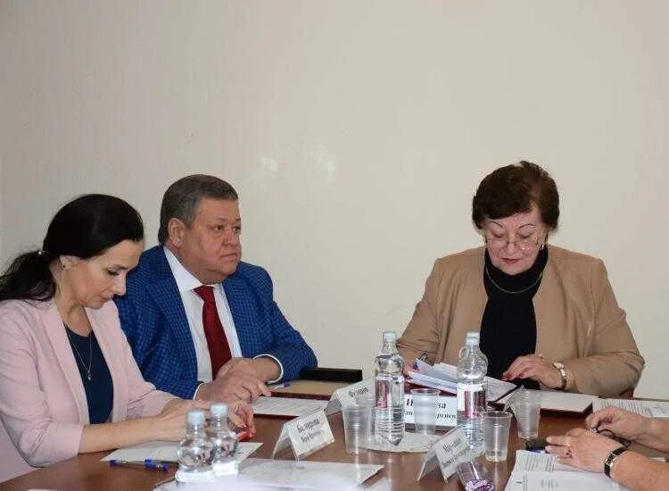 Федеральная кадастровая палата. Кадастровая палата оренбург победы. Оренбургская кадастровая палата. Оренбург победы 118 кадастровая палата. Оренбургская кадастровая палата.
