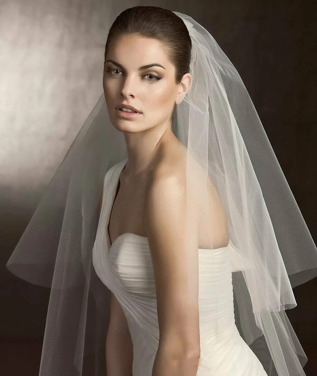 фата 2022. сафина гаибова свадебный фата. очень красивая фата. фата. фата для невесты фото.