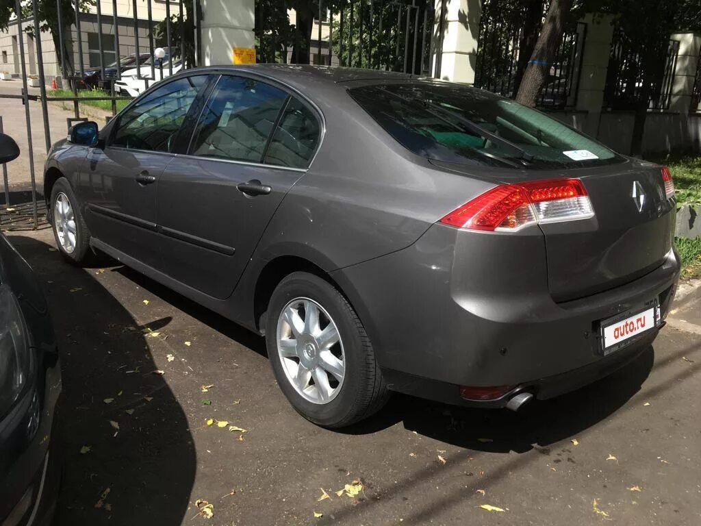 Review: Renault X74 Laguna (2002-08)
