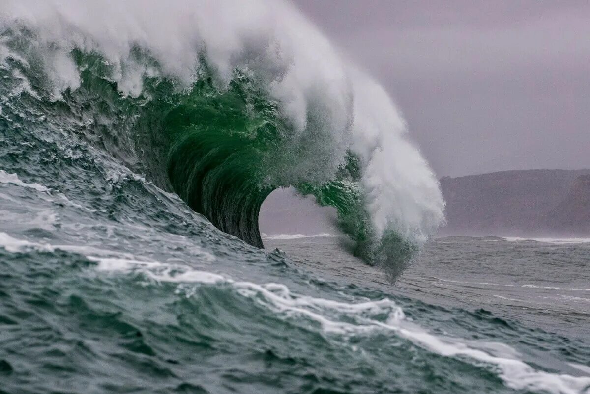 Курильское цунами 1952. Первое волна. Первое волна. Волна 2м. Зеленая волна.