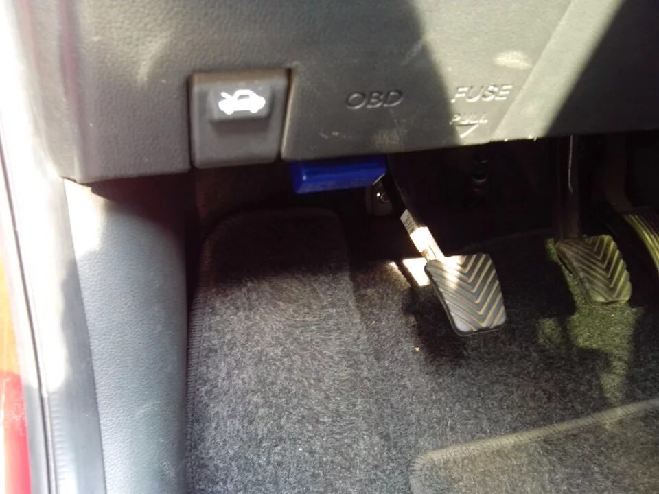 Obd приоры. Диагностический разъём obd2 приора. обд разъем приора 2009. обд разъем приора 2011. обд разъем приора 2008.