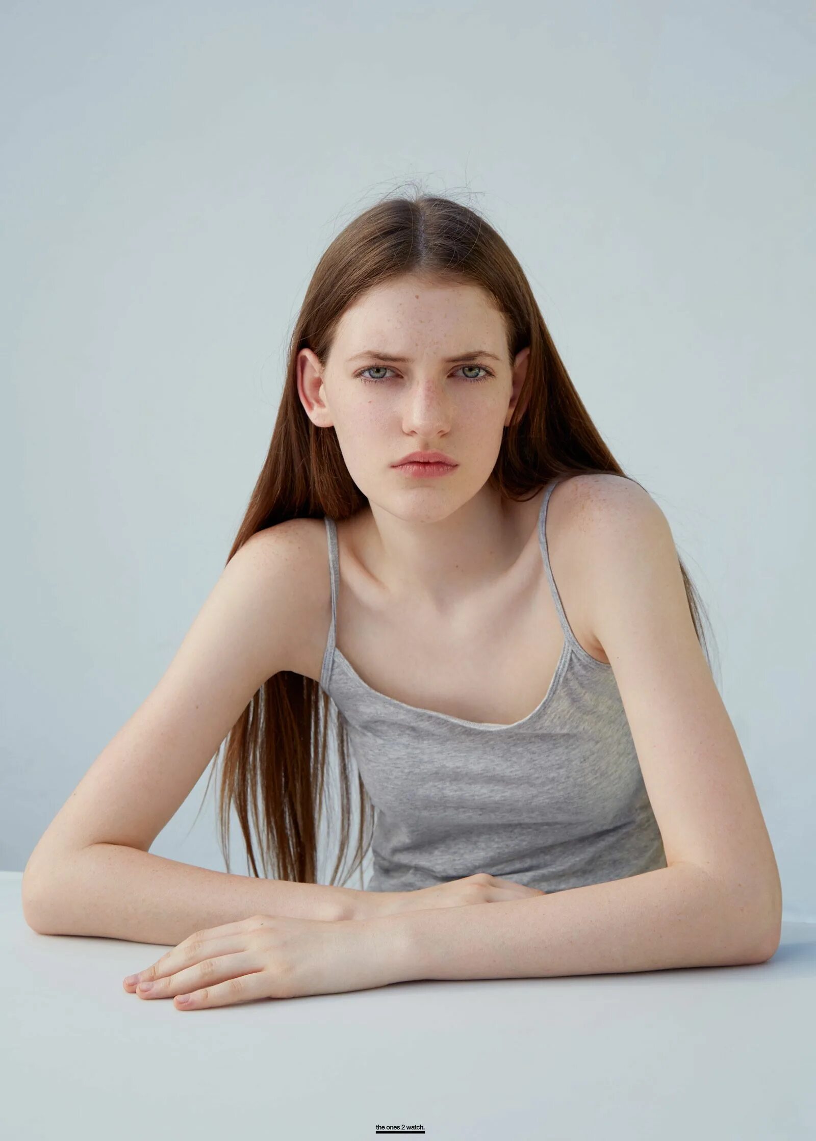 Модель двизова фото. Mia reese. mia reese модель. ева рииз. mia reese настоящая.