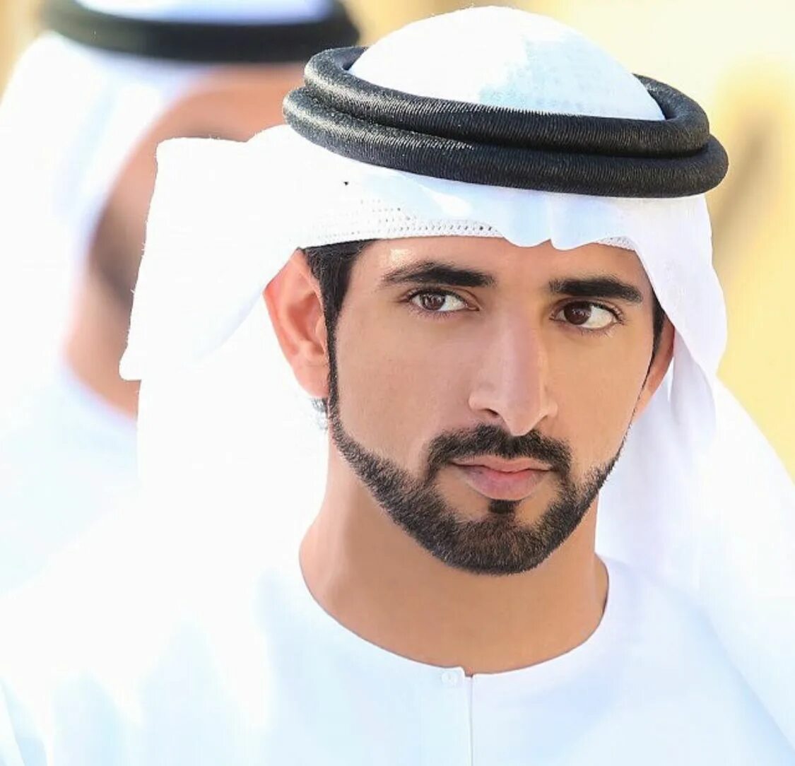 Дубайский шейх. Хамдан Аль Мактум. Наследный принц Дубая. Принц Дубая Хамдан. Принц Шейх Хамдан.