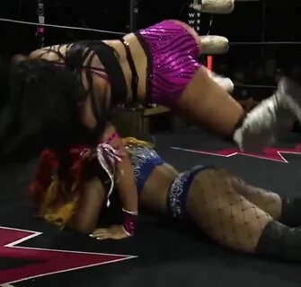 Slideshow kiera hogan stinkface.