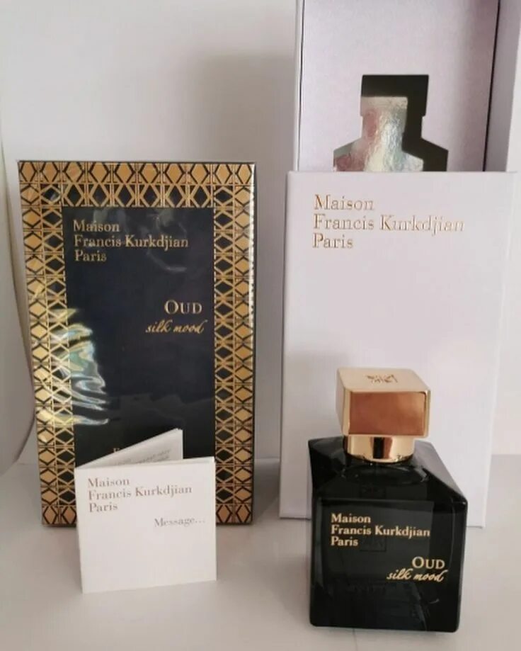 Maison francis kurkdjian oud mood. Maison Francis Kurkdjian oud Silk mood EDP, 70 ml. Духи Maison Francis Kurkdjian Paris oud Silk mood 70 мл. Духи Maison Francis Kurkdjian Paris 70. Maison Francis Kurkdjian oud Satin mood , 70 ml.