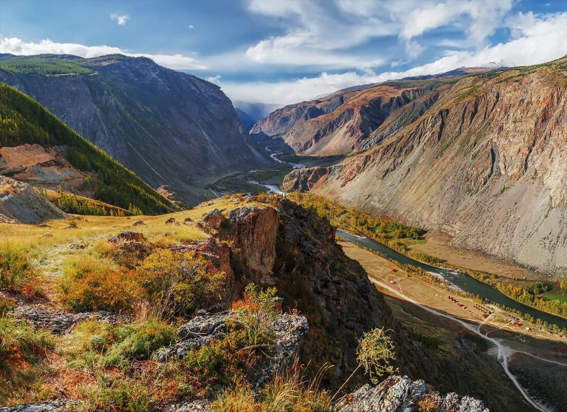актау впадина карагие. рельеф ставропольского края. национальный парк долина смерти сша. траппы плато путорана. впадина карагие.