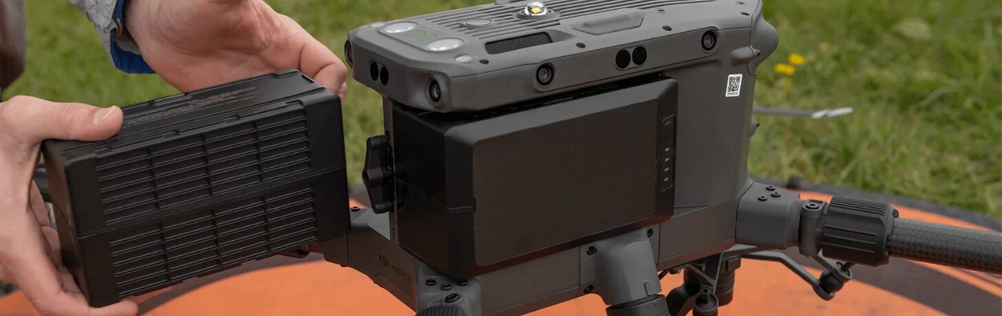 Dji battery. Dji tb60. dji matrice 300 rtk. mavic 300 rtk батарея. battery dji mavic 300rtk.