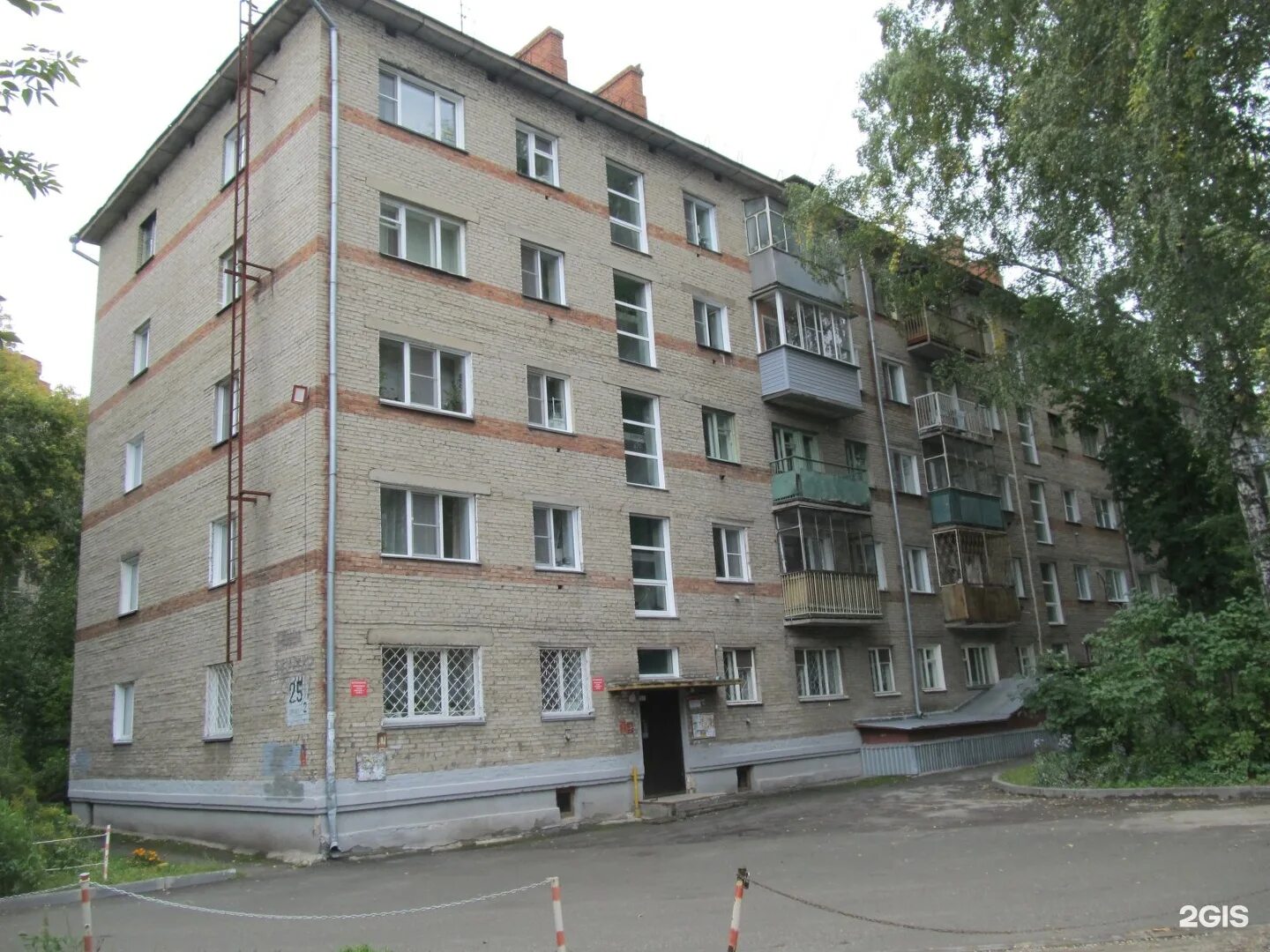 Новосибирская 25 2. Малыгина новосибирск. Новосибирская 25 2. Дачная 25/1 новосибирск. Гусинобродское шоссе 17.
