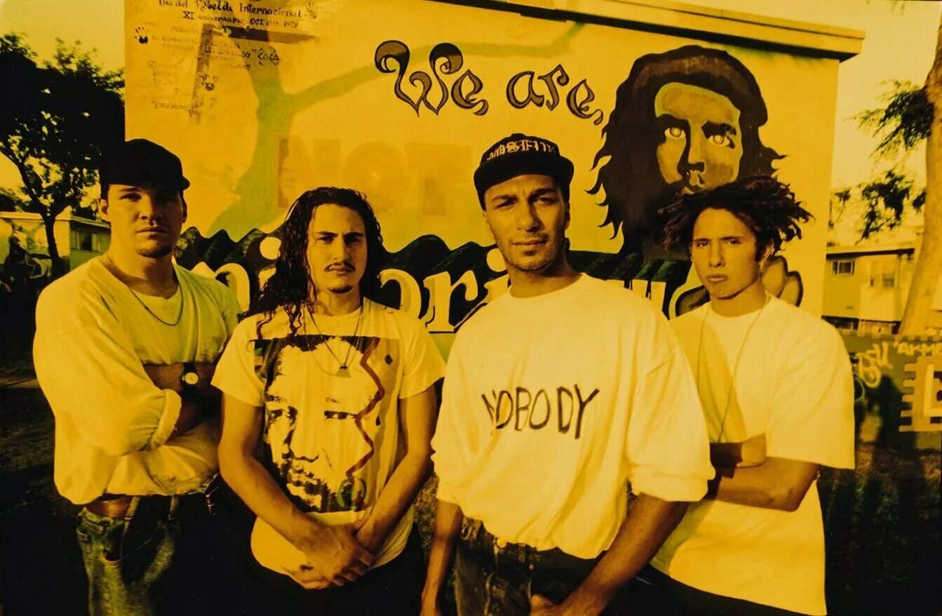 Rage against the machine обложка. Rage against песни. Rage against the machine 2022. Rage against the machine 1993. Rage группа 1992.