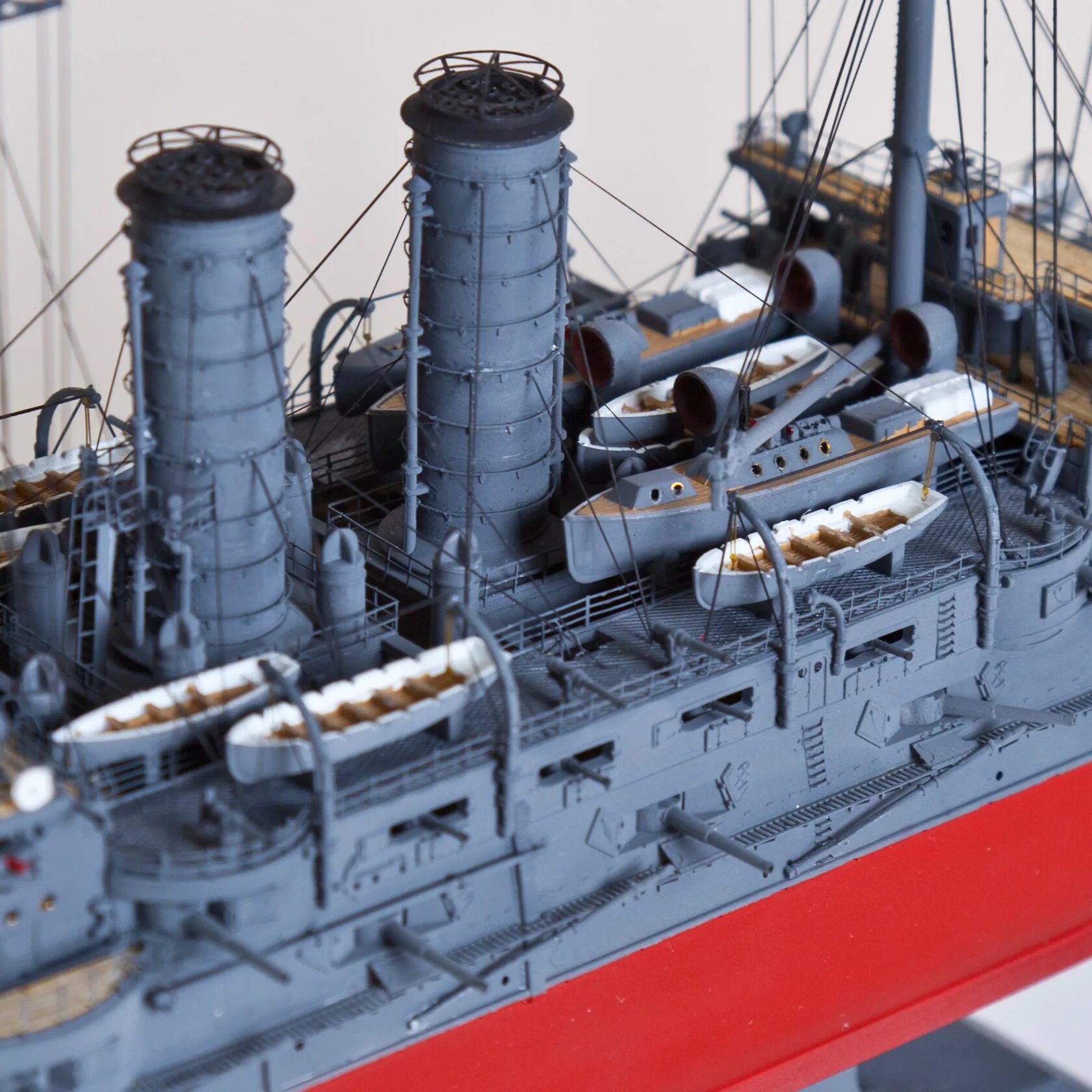 Mikasa 1/200. Японский корабль музей микаса. Хацусэ броненосец. Японский корабль музей микаса. Сборная модель корабля микаса.