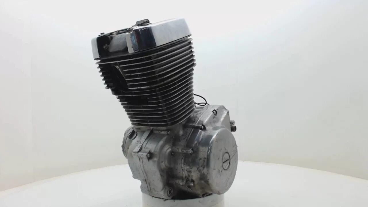 Suzuki Savage 650 engine. Двигатель Savage 650. Двигатель Сузуки Savage 650. Двигатель Savage 400. Двигатель 650 масло