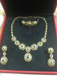 Des bijoux