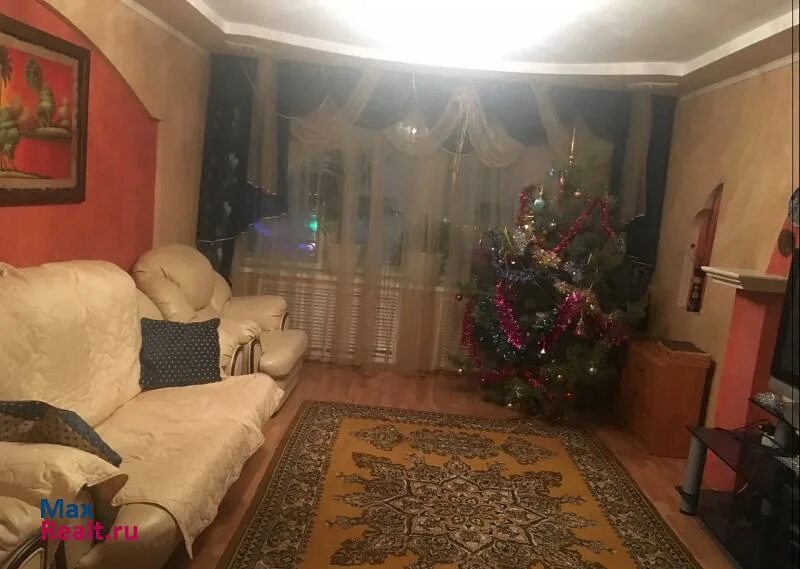 Квартиры в губкине. Губкин ул лазарева 17. Губкин салтыково слободская 45а. Губкинский дома. Продаются квартиры губкина.