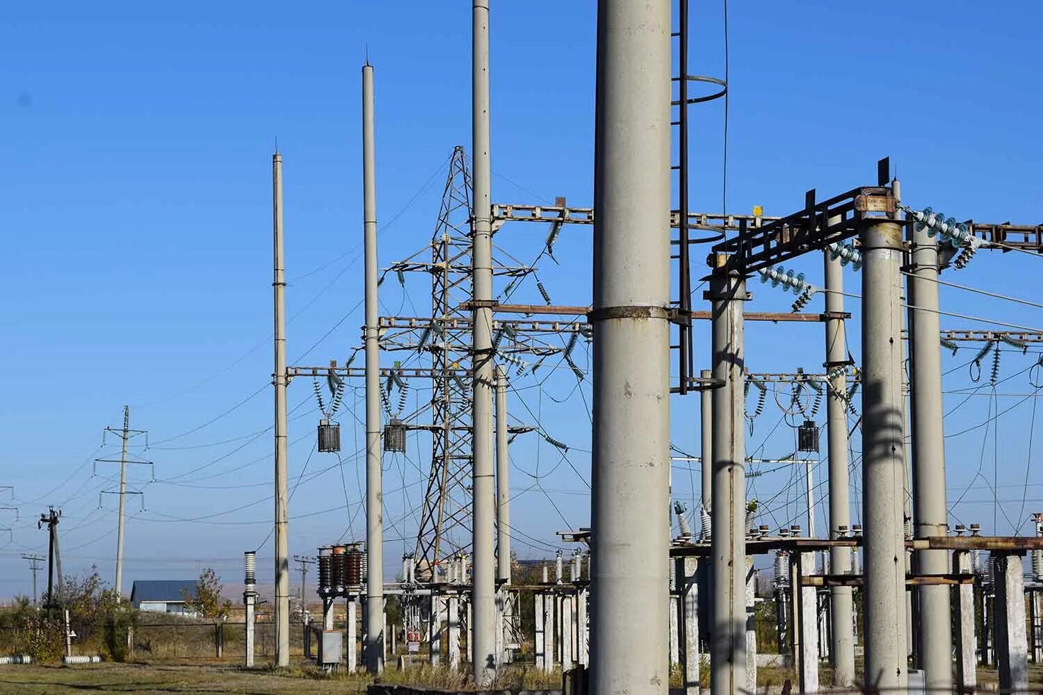 отпайка вл 35 кв. вл 6 35. вл-35 кв вл-110 кв. двухцепные опоры вл-10 кв отпайка. вл 6 35.