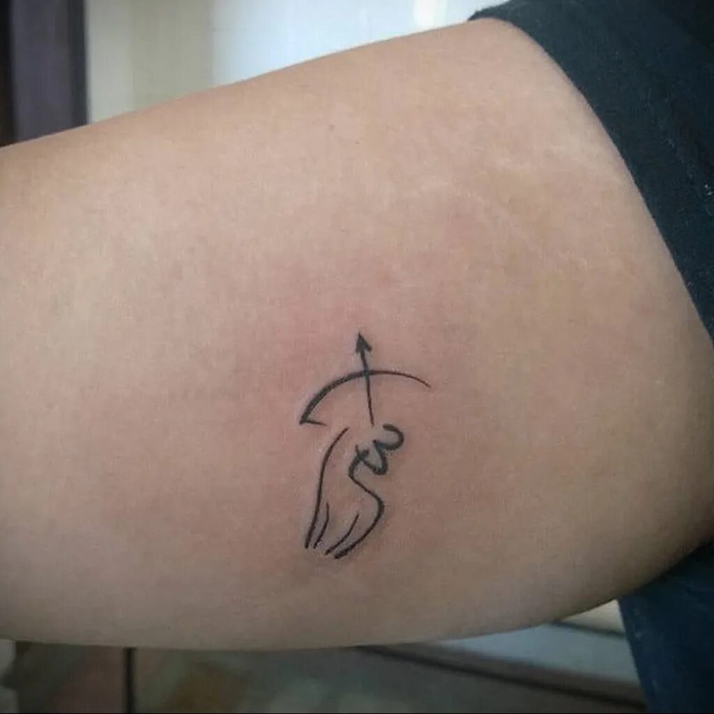 Тату стрелец для мужчин. Тату стрелец. Тату знак зодиака стрелец для мужчин. Татуировка знака стрелец. Тату стрела.