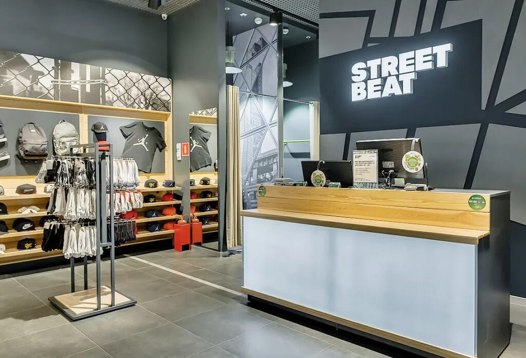 Street beat омск. Street beat авиапарк. Nike street beat. Street beat капитолий вернадского. Street beat челябинск.