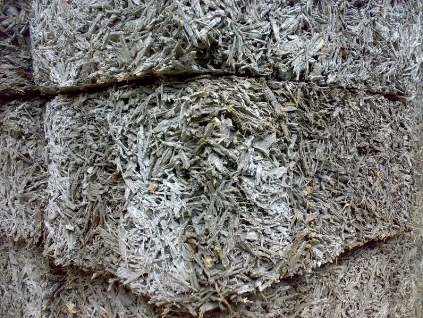 Утеплитель цементный фибролит. Керамзит теплоизоляция. Утеплитель из опилок. Цементно-фибролитовые плиты. Черновая керамзит стяжка керамзит.