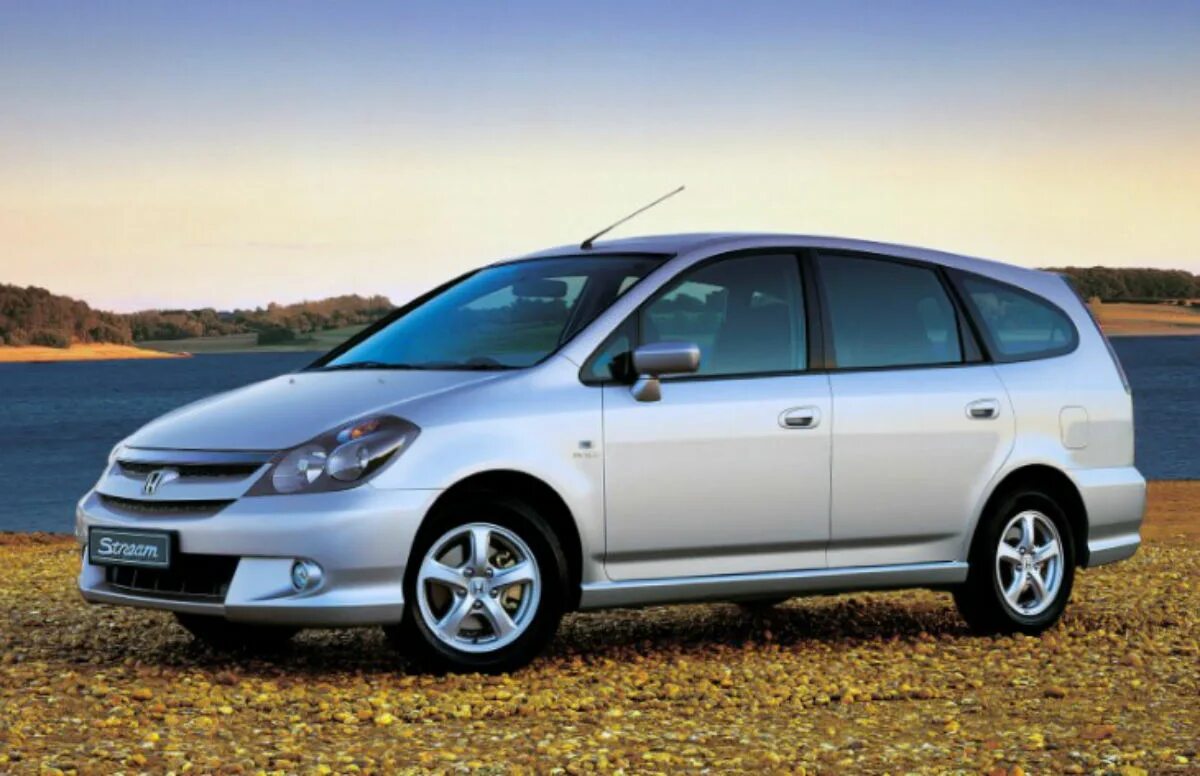 Запчасти хонда стрим. Honda Stream 2005. Honda Stream 2004. Хонда стрим 2005. Honda Stream 2.