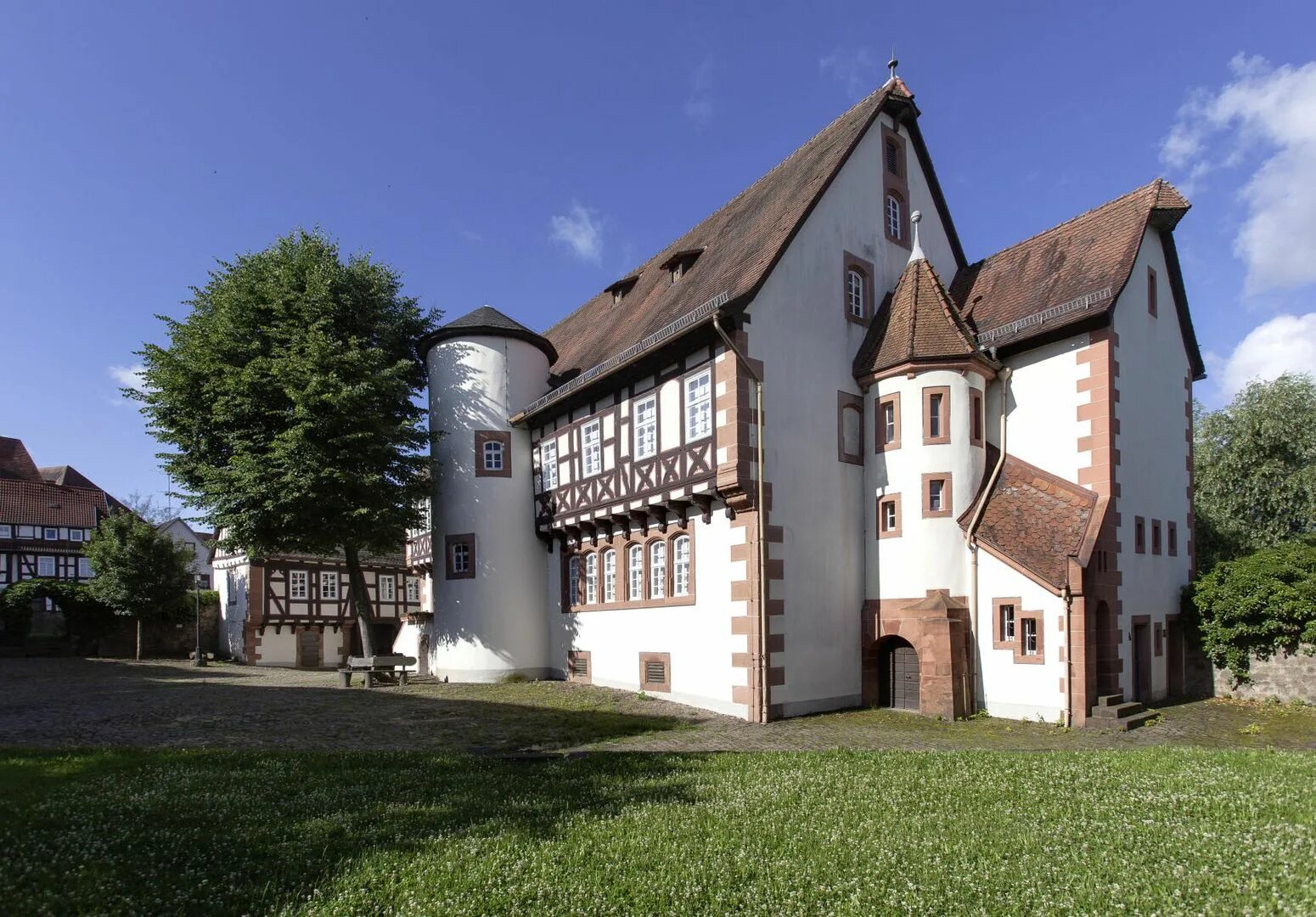 Братья гримм писатели. Братья гримм писатели. Брат гримм. Братья гримм портрет. Братья гримм портрет.