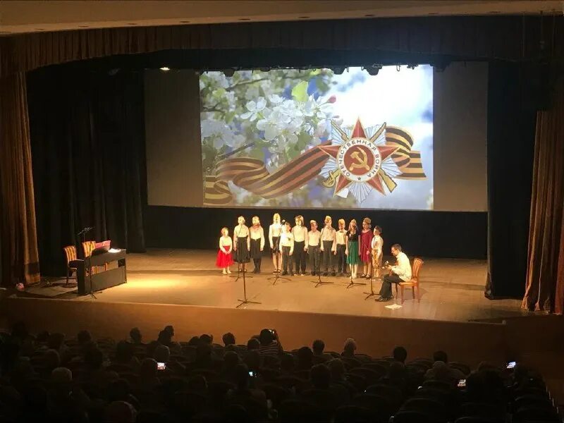 хотьково кц елизаветы мамонтовой. центр елизаветы мамонтовой хотьково. афиша хотьково культурный центр мамонтова. миронова кдц елизаветы мамонтовой. культурный центр елизаветы мамонтовой хотьково официальный.