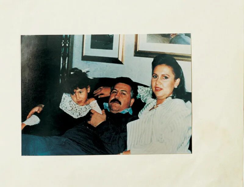 Дочь пабло эскобара мануэла. Песня ты хотела жить как дочь эскобара. Песня ты хотела жить как дочь эскобара. Хуана мануэла маррокин сантос. Песня ты хотела жить как дочь эскобара.