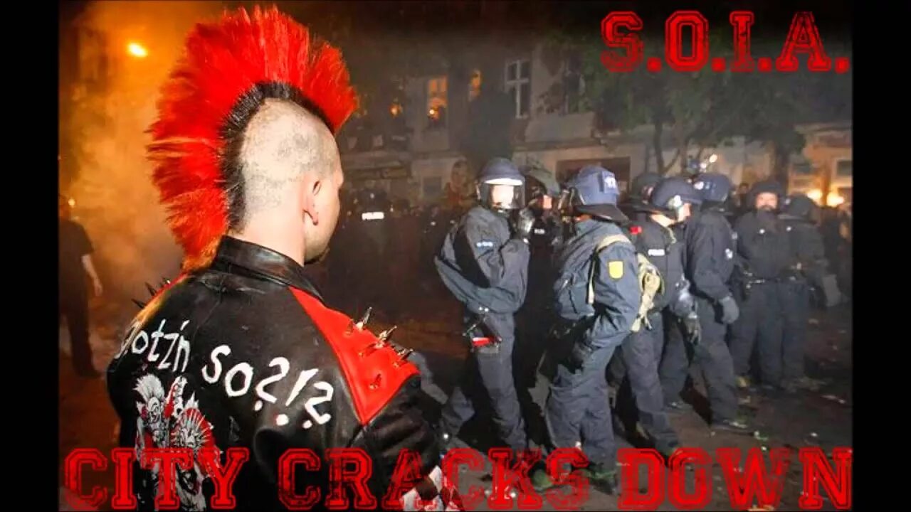 Анархия панки. Анархисты субкультура в россии. Протест панков. Панк рок. Панки анархисты.