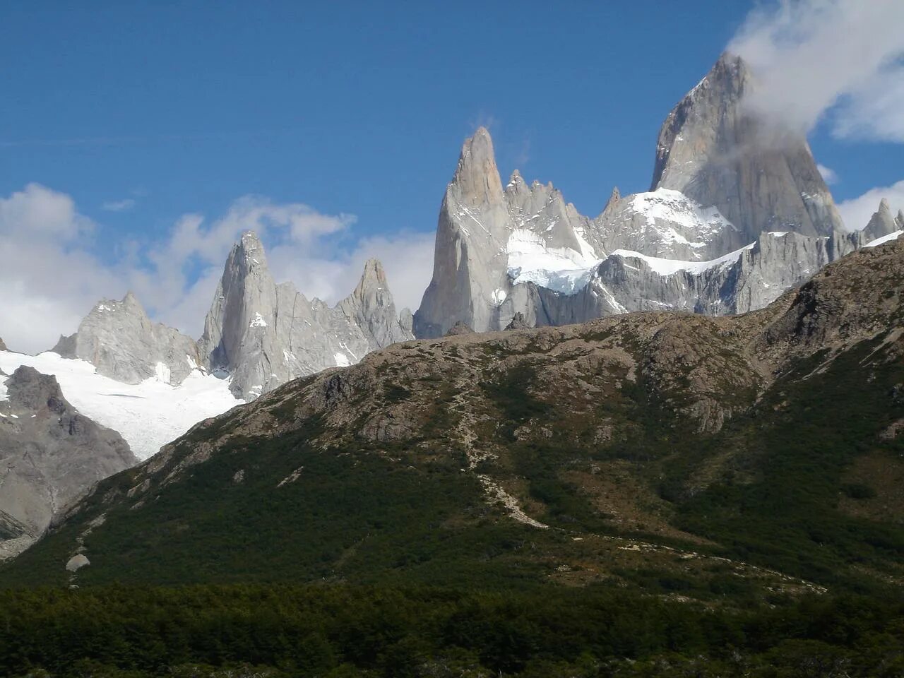 Перу горный пояс анд — сьерра. Горы анды (andes) перу. Горный хребет в южной америке. Аргентина анды патагония. Горный хребет в южной америке.