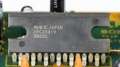 Nec upc2581v