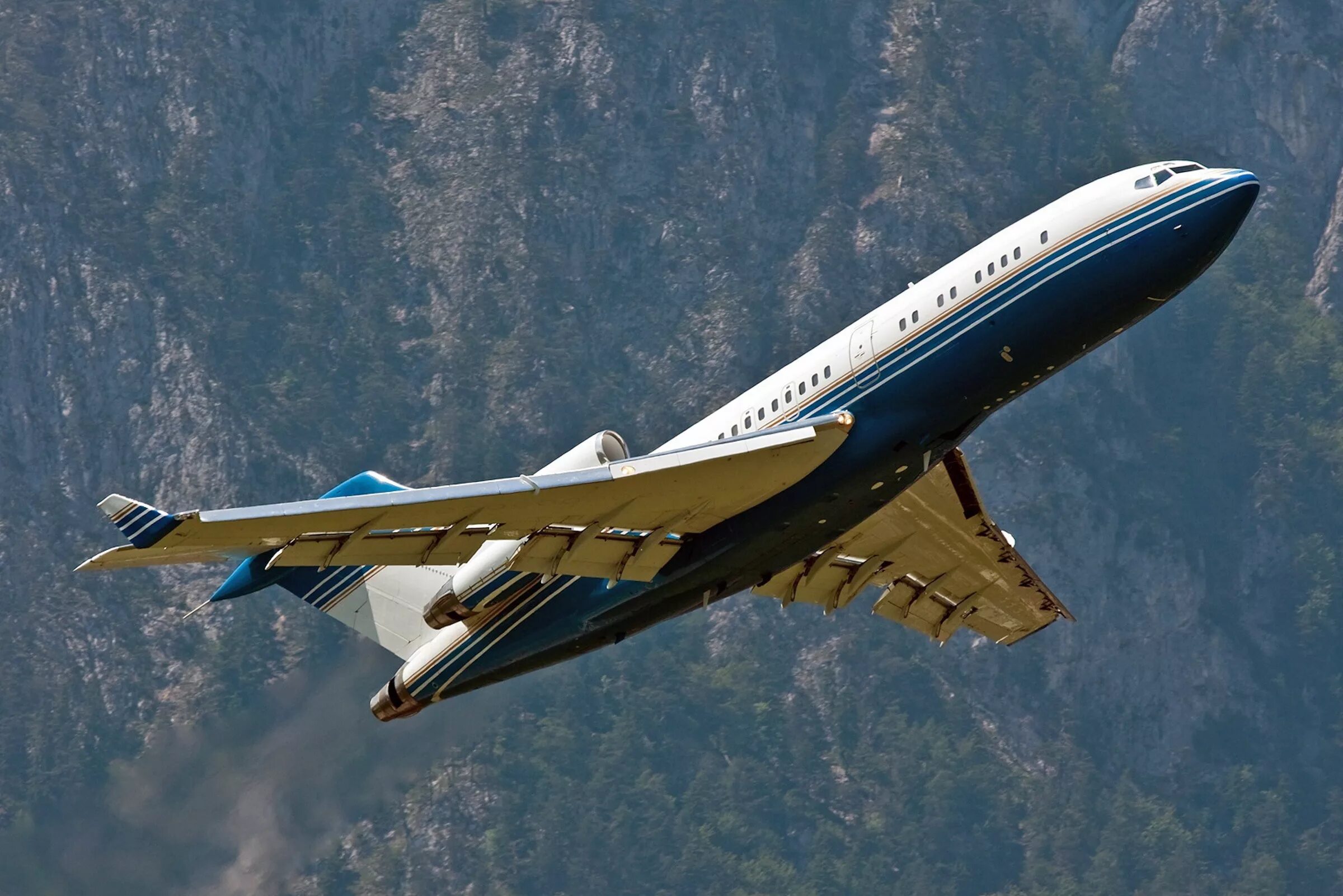 Боинг 727. Самолет Boeing 727. Боинг 727-800. Дримлайнер Боинг 727. Можно про самолетов