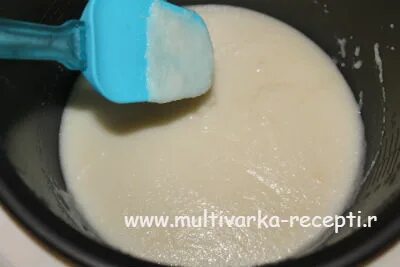 Приготовить манную кашу в мультиварке на молоке